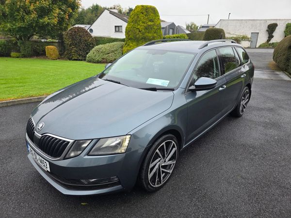 Skoda Octavia Estate, Diesel, 2018, Grey