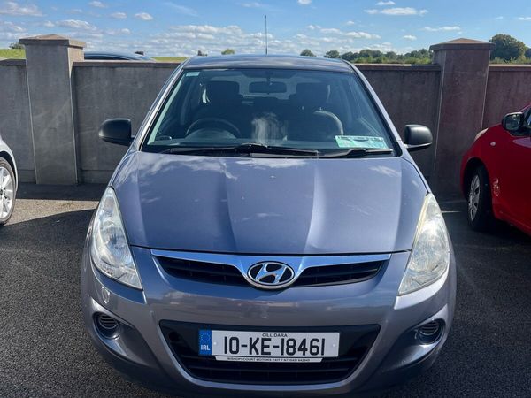 Hyundai i20 Hatchback, Petrol, 2010, Grey