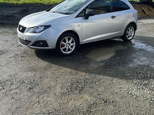 SEAT Ibiza MPV, Petrol, 2011, Silver