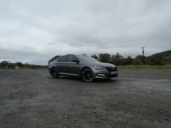 Skoda Superb Saloon, Diesel, 2022, Grey