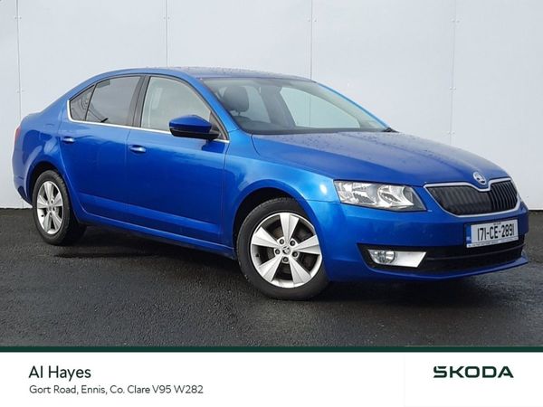 Skoda Octavia Saloon, Diesel, 2017, Blue