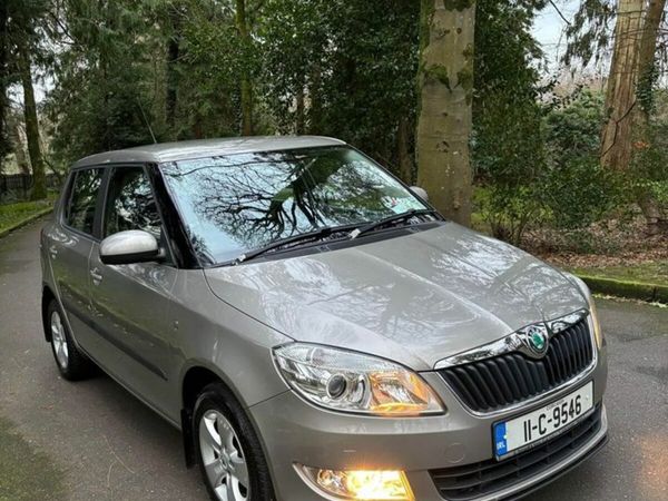 Skoda Fabia Hatchback, Diesel, 2011, Beige