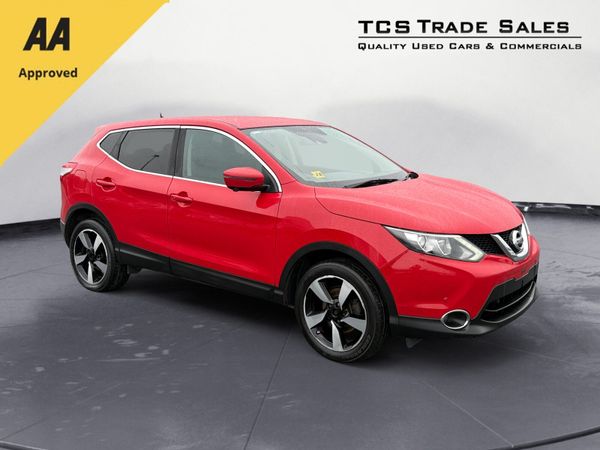 Nissan Qashqai SUV, Diesel, 2016, Red