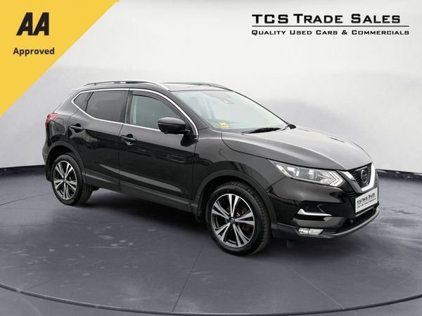 Nissan Qashqai SUV, Diesel, 2017, Black