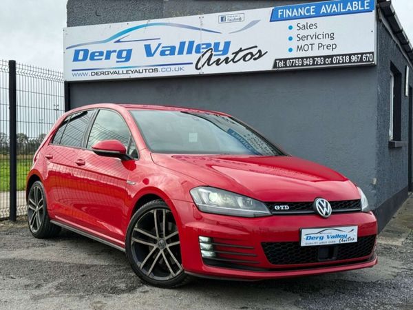 Volkswagen Golf Hatchback, Diesel, 2014, Red