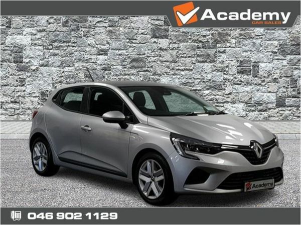 Renault Clio Hatchback, Petrol, 2022, Grey