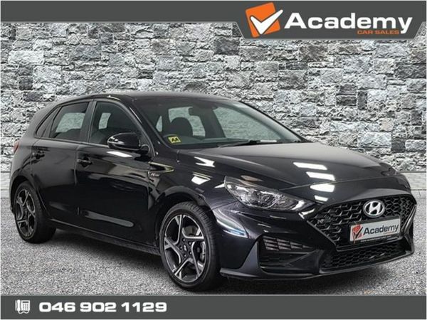 Hyundai i30 Hatchback, Petrol, 2023, Black