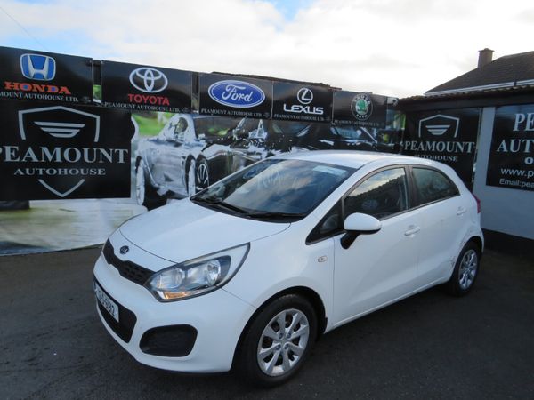 Kia Rio Hatchback, Petrol, 2012, White