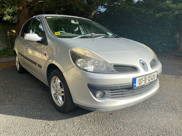 Renault Clio Hatchback, Petrol, 2007, Silver