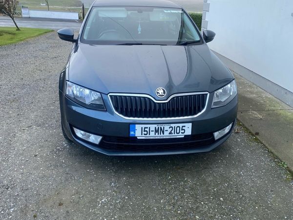 Skoda Octavia Hatchback, Diesel, 2015, Grey
