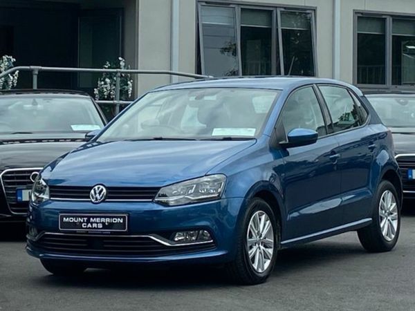 Volkswagen Polo Hatchback, Petrol, 2017, Blue
