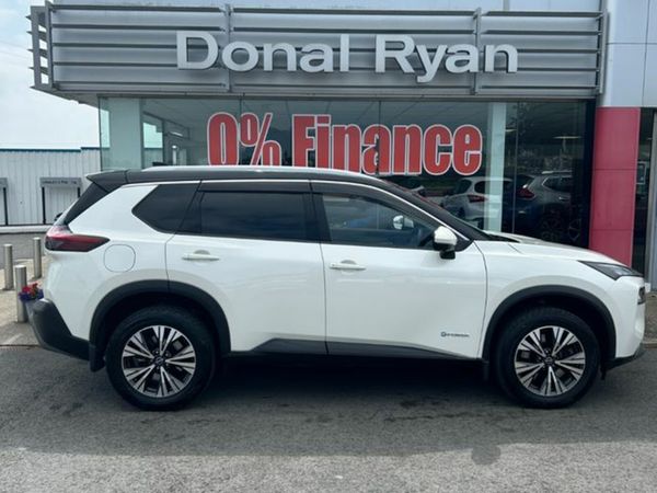 Nissan X-Trail MPV, Petrol, 2023, White