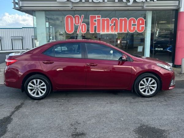 Toyota Corolla Saloon, Diesel, 2017, Red