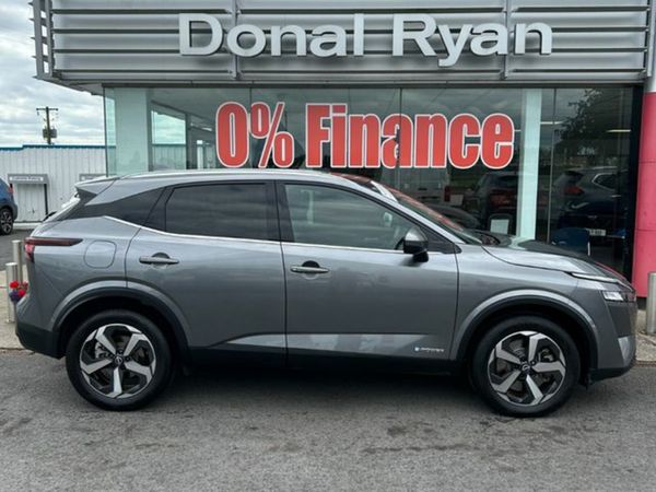 Nissan Qashqai MPV, Petrol, 2023, Grey