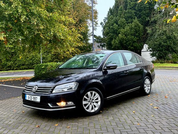 Volkswagen Passat Saloon, Diesel, 2011, Black