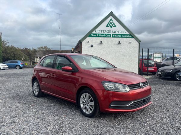 Volkswagen Polo Hatchback, Petrol, 2016, Red