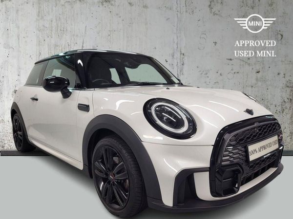 Mini Cooper Hatchback, Petrol, 2024, White