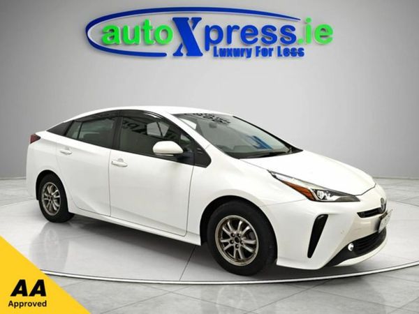 Toyota Prius Hatchback, Petrol Hybrid, 2022, White