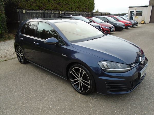 Volkswagen Golf Hatchback, Diesel, 2016, Blue