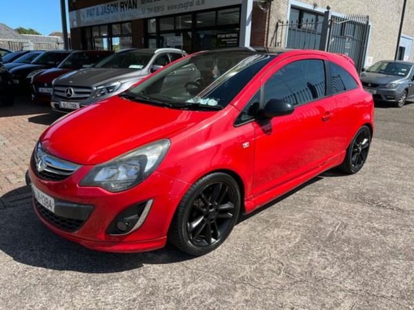 Vauxhall Corsa Hatchback, Petrol, 2013, Red