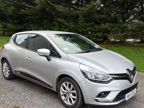 Renault Clio Hatchback, Petrol, 2018, Grey