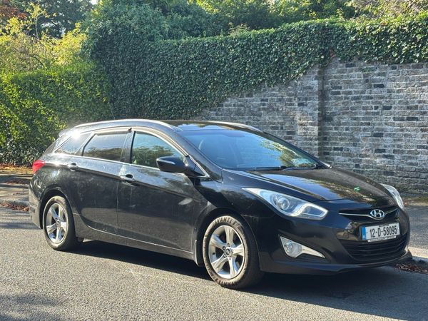 Hyundai i40 Estate, Diesel, 2012, Black