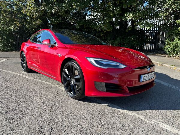 Tesla Model S Hatchback, Electric, 2017, Red