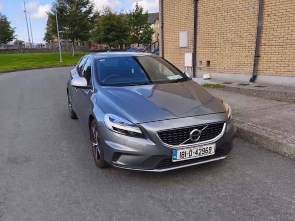Volvo V40 Hatchback, Petrol, 2018, Grey