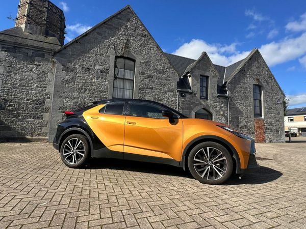 Toyota C-HR Hatchback, Petrol Hybrid, 2024, Yellow