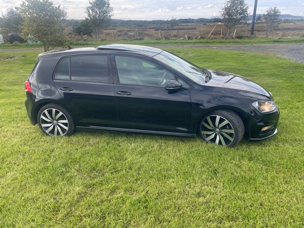 Volkswagen Golf Hatchback, Diesel, 2017, Black