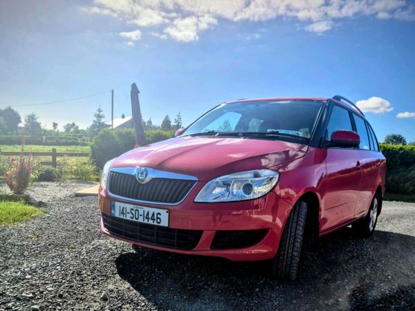 Skoda Fabia Estate, Diesel, 2014, Red