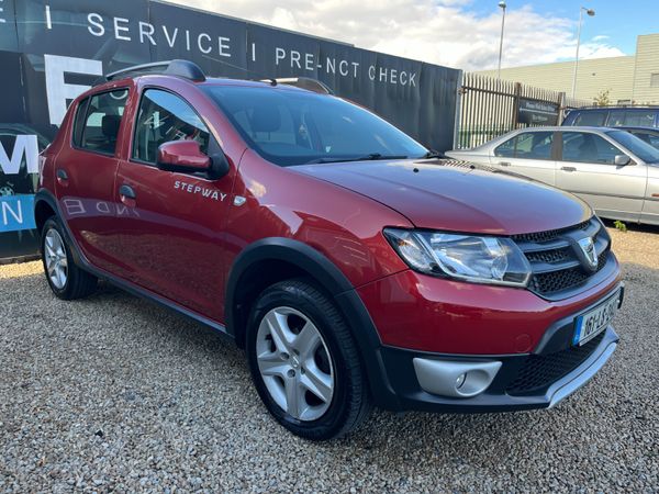 Dacia Sandero Stepway Hatchback, Petrol, 2016, Red