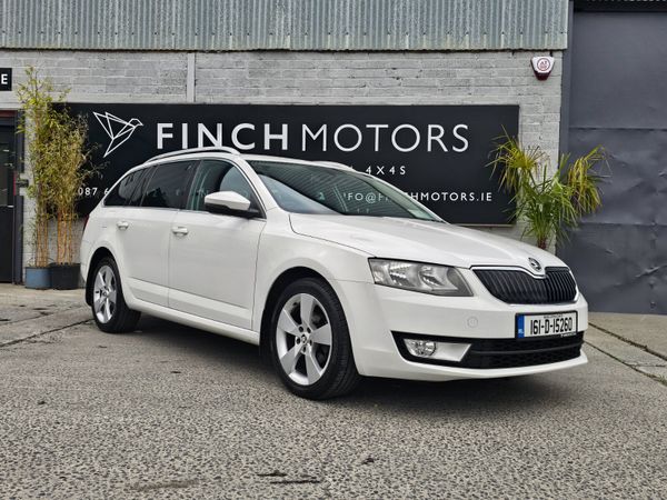 Skoda Octavia Estate, Diesel, 2016, White