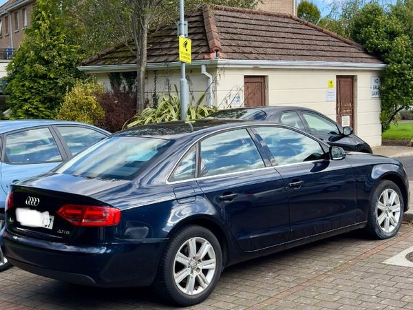 Audi A4 Saloon, Diesel, 2009, Blue