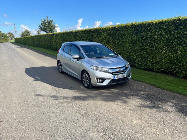 Honda Fit Hatchback, Petrol Hybrid, 2014, Silver
