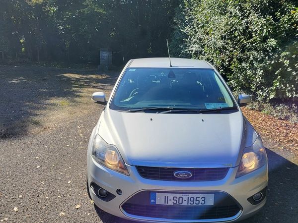 Ford Focus Hatchback, Diesel, 2011, Silver