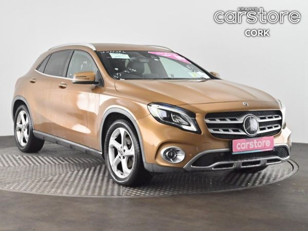 Mercedes-Benz Other SUV, Petrol, 2017, Gold