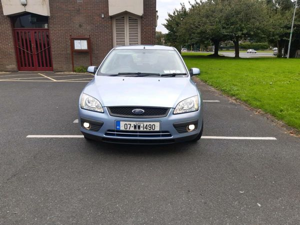 Ford Focus Hatchback, Petrol, 2007, Blue