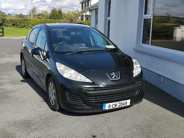 Peugeot 207 Hatchback, Diesel, 2011, Black