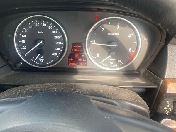 BMW 5-Series Saloon, Diesel, 2008, Bronze