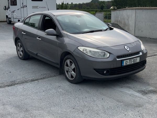 Renault Fluence Saloon, Diesel, 2012, Grey