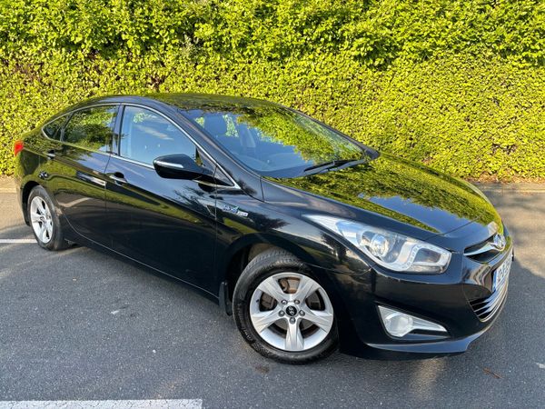 Hyundai i40 Saloon, Diesel, 2012, Black