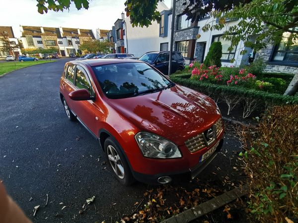 Nissan Qashqai Hatchback, Petrol, 2009, Orange