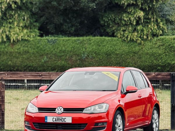 Volkswagen Golf Hatchback, Petrol, 2016, Red