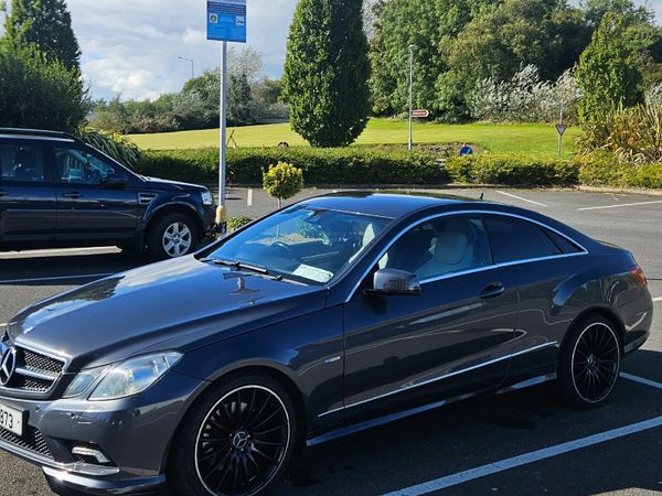 Mercedes-Benz E-Class Coupe, Diesel, 2011, Grey