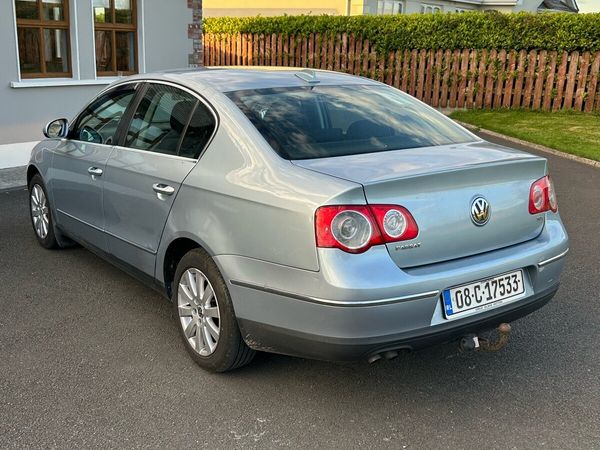 Volkswagen Passat Saloon, Diesel, 2008, Blue