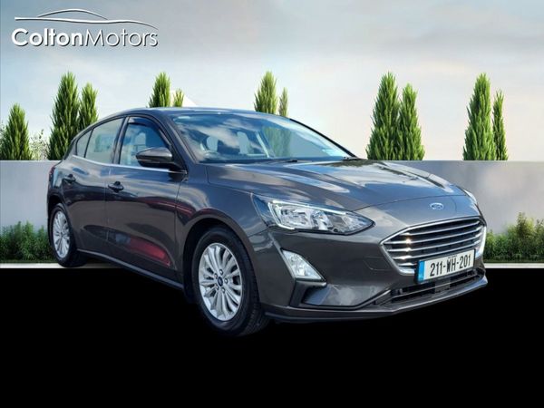Ford Focus Hatchback, Diesel, 2021, Grey