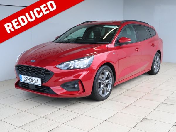 Ford Focus Estate, Diesel, 2022, Red