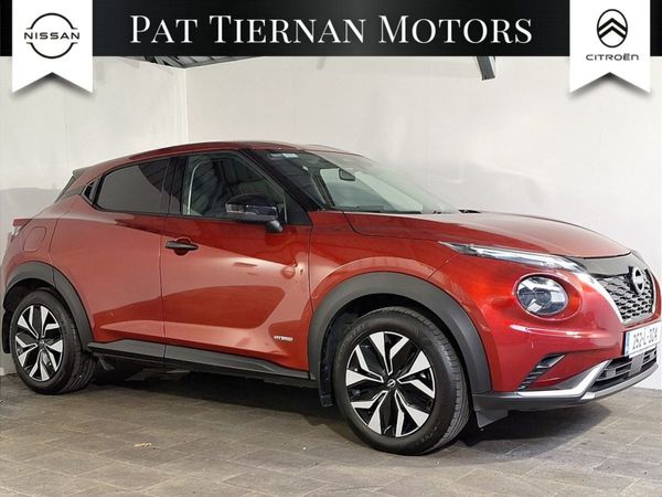 Nissan Juke SUV, Petrol Hybrid, 2025, Red