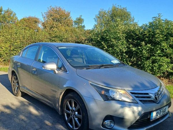 Toyota Avensis Saloon, Diesel, 2012, Grey
